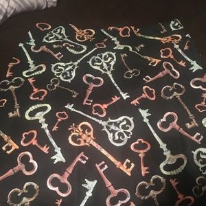 Lularoe Cassie skirt.